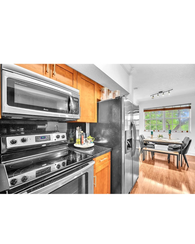 Kitchen - 11650 SW 2nd St Unit 303