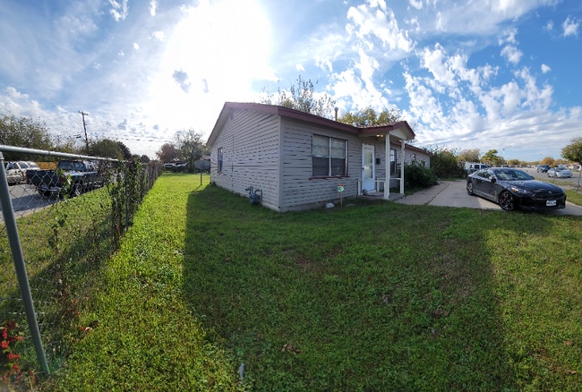 Photo - 5248 E Berry St