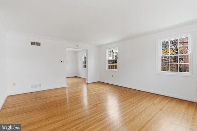 Photo - 4813 20th Pl N