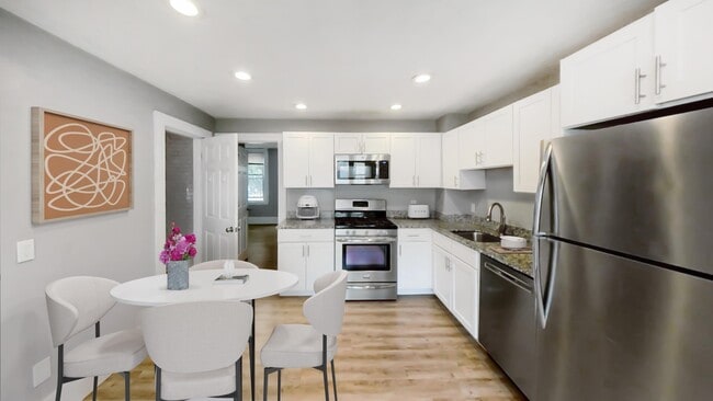 Building Photo - 30 Ward St Unit 1