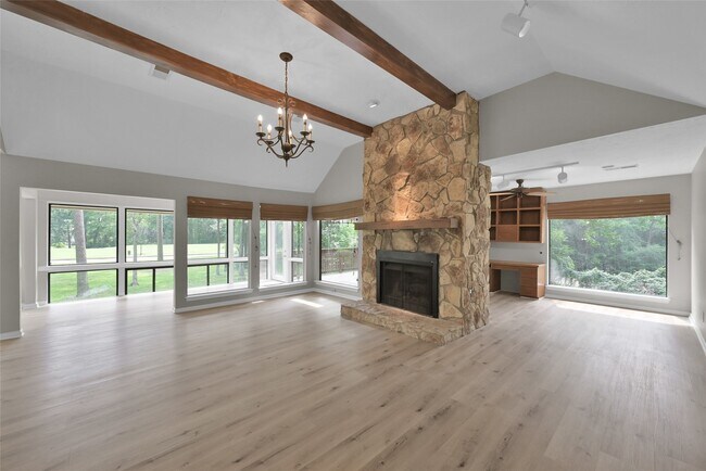 Photo - 2 Alladdin Ln