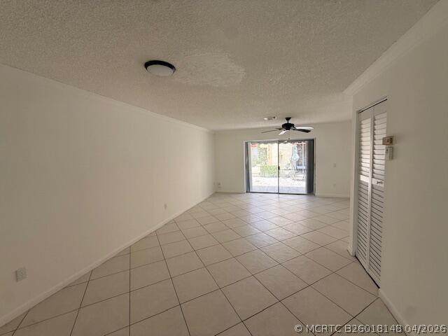 Photo - 314 Waterside Dr
