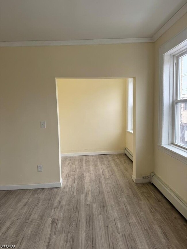 216 Harrison Ave