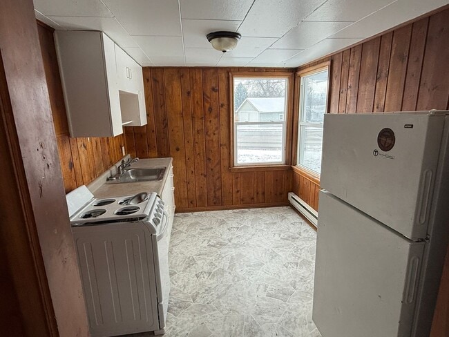 Photo - Studio House close to Canyon Lake.