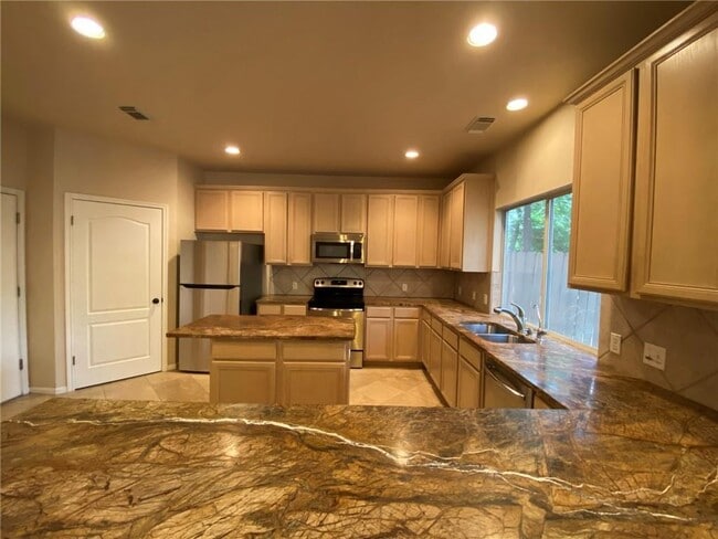 4 Muirfield Greens Cove