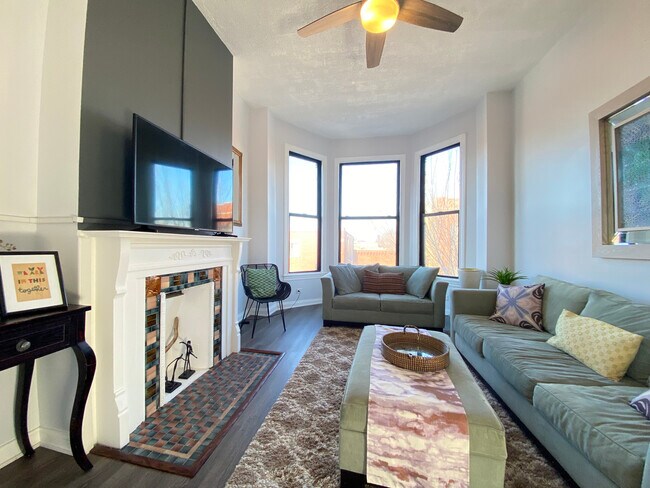 Photo - 1437 W Taylor St Unit 3