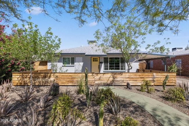 Photo - 2039 N 12th St House