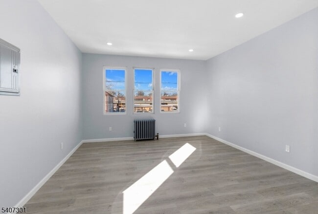 Photo - 918 Pennington St Unit 1