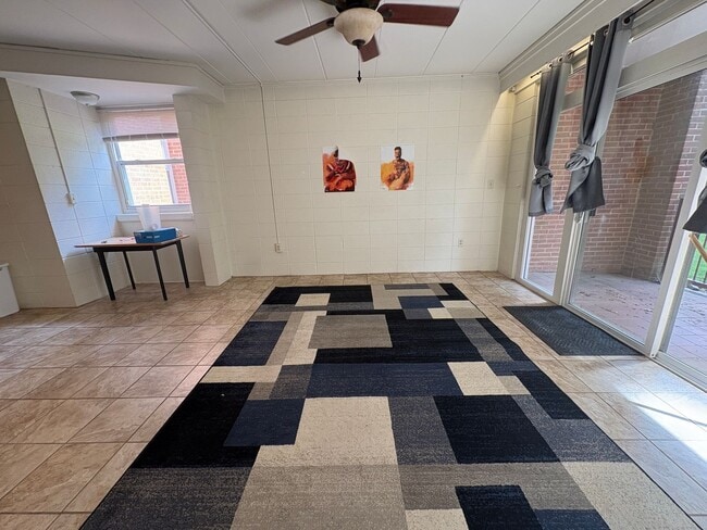 Photo - Brightwood - 900-B4 Unit Brightwood - 900-B4