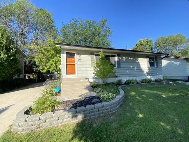 Building Photo - 4523 21st Ave NW