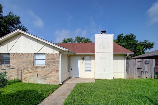 Photo - N. Cooper Duplex Unit 710 N. Cooper St.
