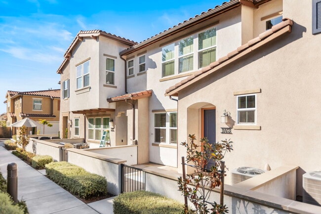 Photo - 1073 Delpy View Pt