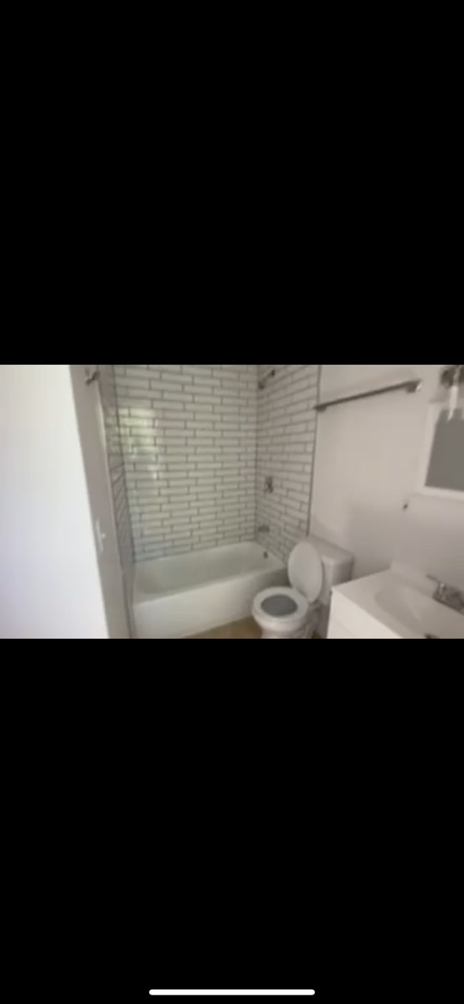 Photo - 7041 Glen Mist