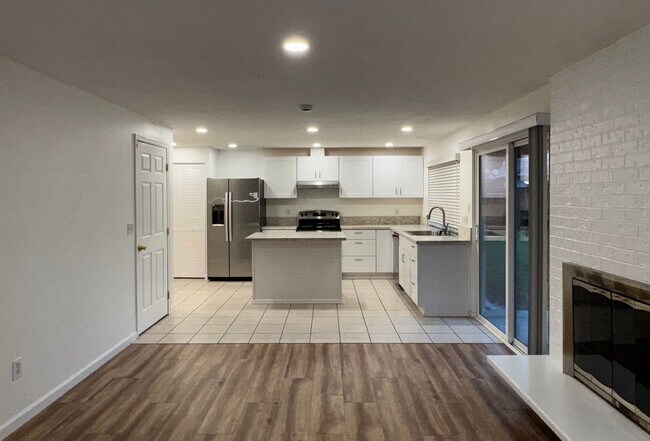 Photo - ***$250 OFF 1ST MONTHS RENT!!*** Charming, Fully Updated Home in Beaverton’s Greenway Neighborhood