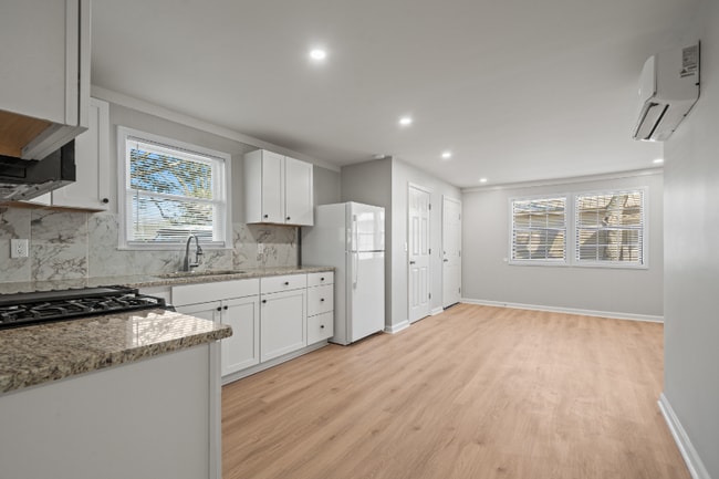 Photo - 166 Long Beach Dr