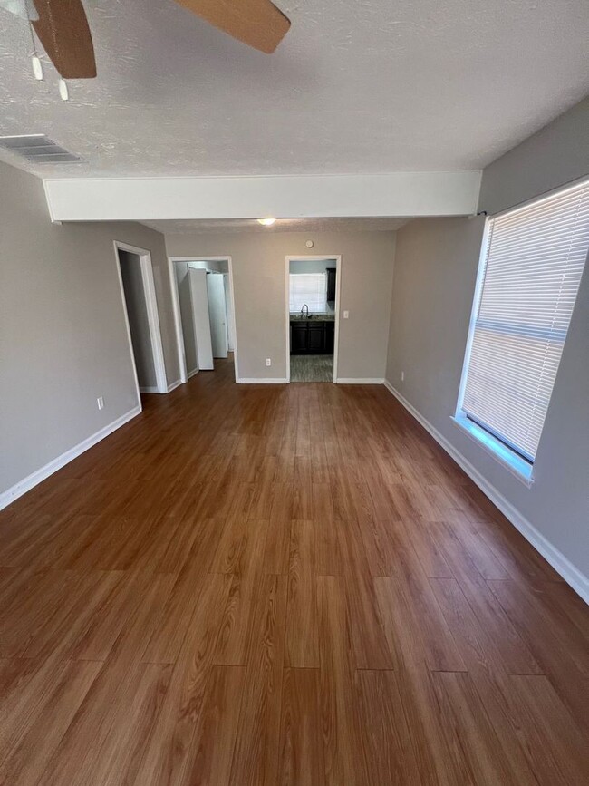 Photo - 3028 Dale Ct Unit 3028 - A Dale Court