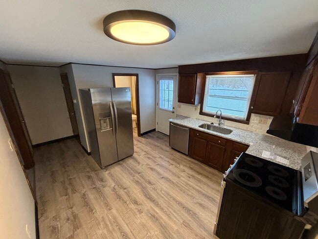 Building Photo - 61-63 Orlando Unit 63