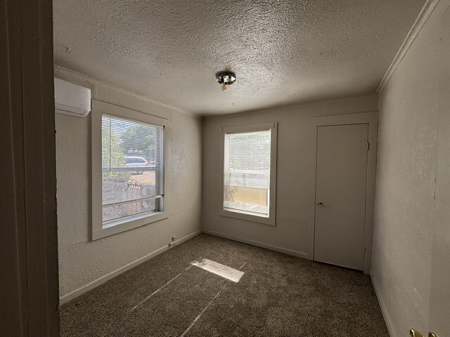 Photo - 701 Cerbat Ave