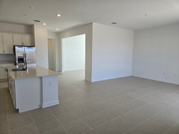 Photo - 4894 Waltham Forest Dr