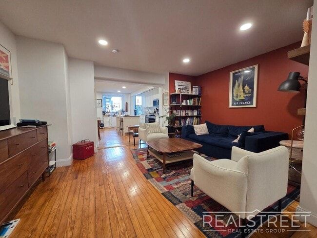 Photo - Stunning 3br/2 Bath in Prime Carroll Gardens Unidad 1