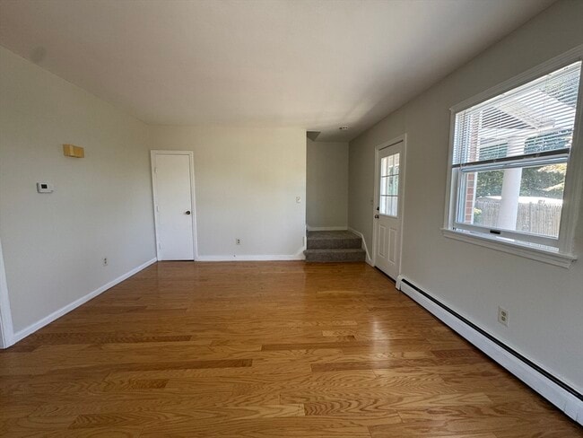 Photo - 52 Hobart St