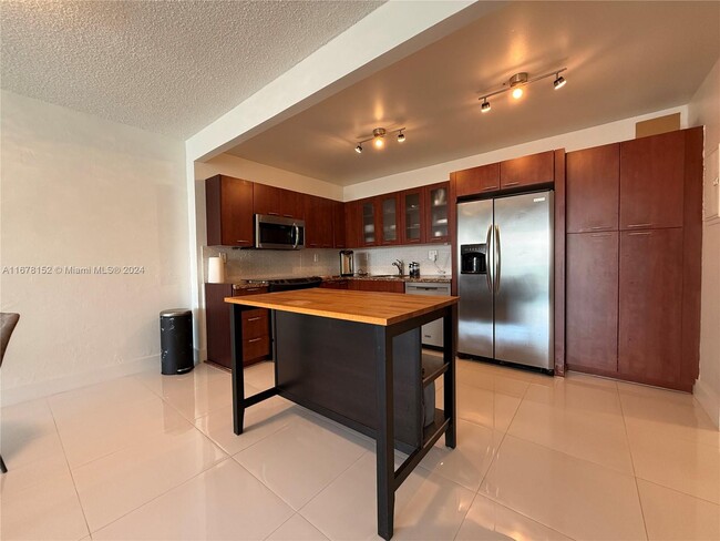 Photo - 19390 Collins Ave Condo Unit 1007