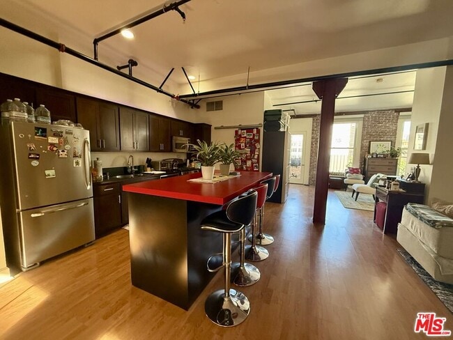 Photo - 253 S Broadway Unit 408