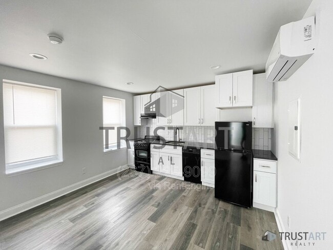 Photo - 4732 Longshore Ave Unit 6