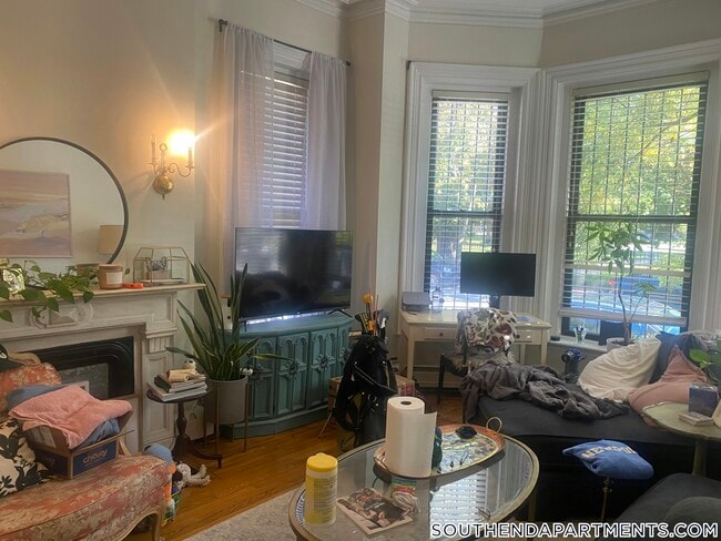 Photo - 423 Shawmut Ave Unit 1