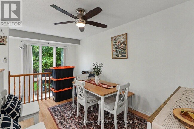 Photo - 509 Lawler Crescent