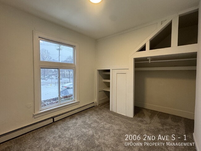 Photo - 2006 2nd Ave S Unit 1