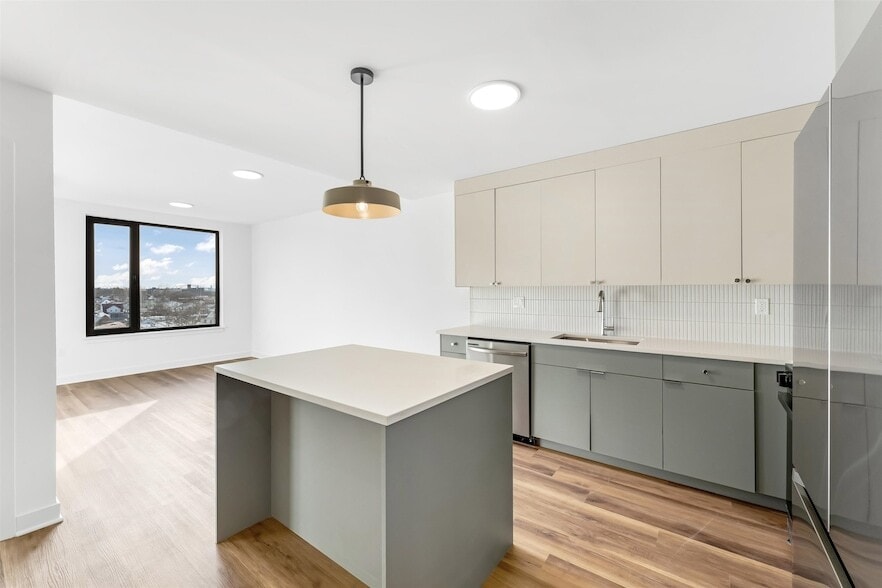 Photo - 873 Communipaw Ave