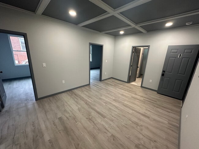 Photo - 2552 Brownsville Rd Unidad Apt 1