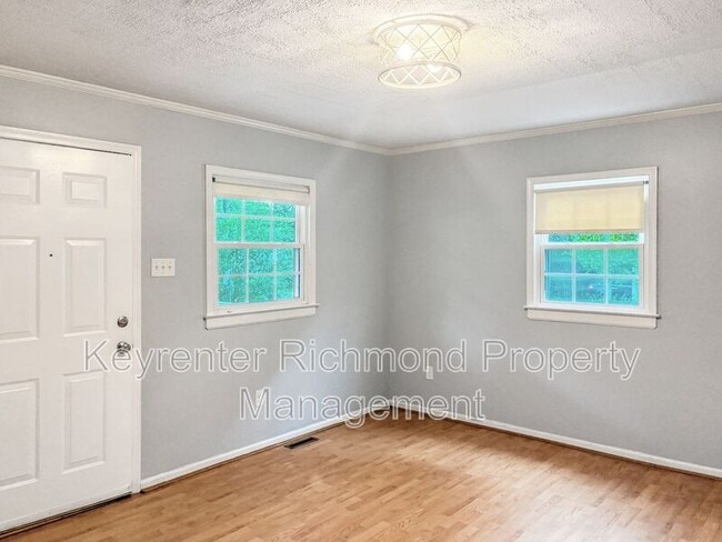 Photo - 1019 Halsey Ln