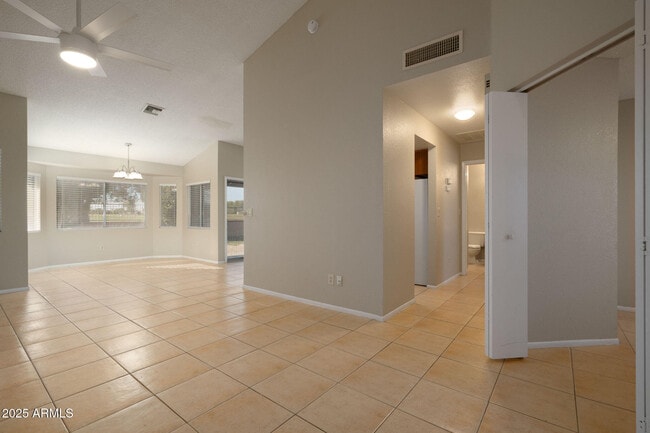 Photo - 8158 N 104th Ave