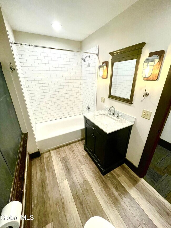 Photo - 34 William St Unidad 101