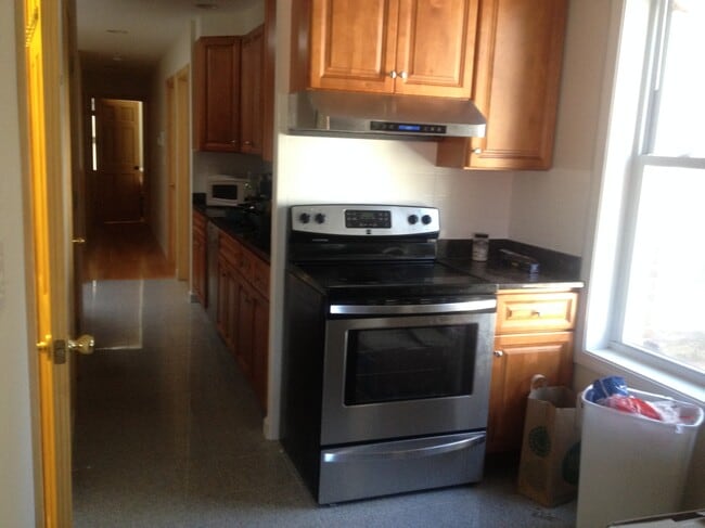 Photo - 10 Moreland St Unit 102