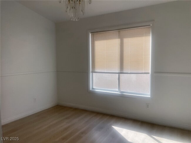 Photo - 9917 Price Point Ave