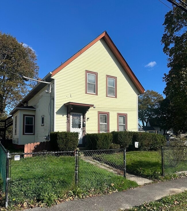 Building Photo - 19 Forest St Unit 19