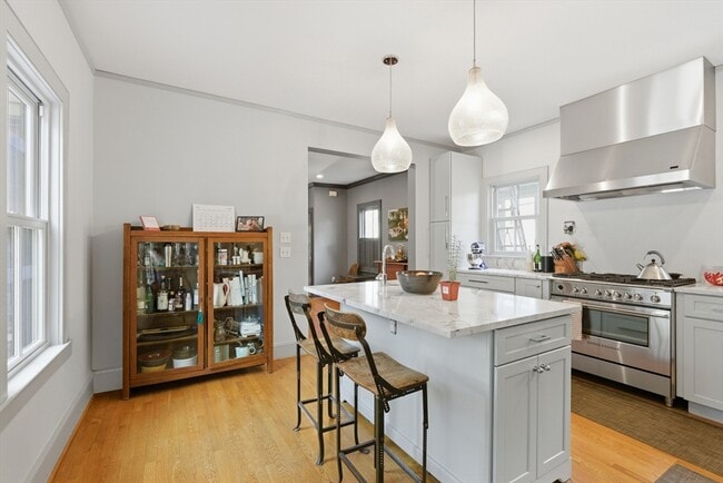Photo - 32 Tremont St