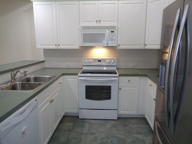 Photo - Clemmons-Lovely Patio Home with Sunroom