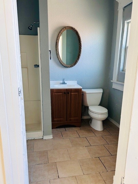 Building Photo - 709 E Yandell Dr Unit 709-B E. Yandell Rental