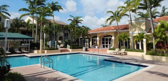 Building Photo - 22104 Glenmoor Dr