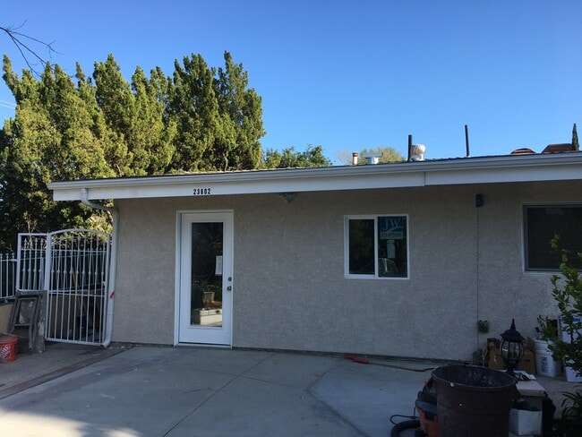 Photo - 23800 Berdon St