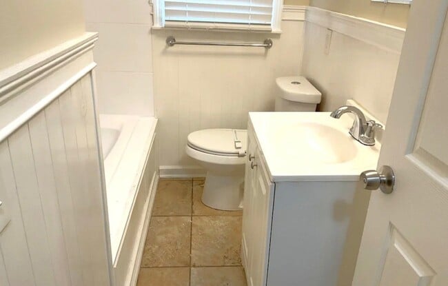 Photo - 3031 Remington St