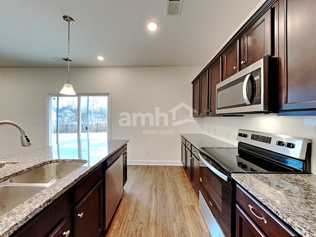 Photo - 4809 Weber Ct