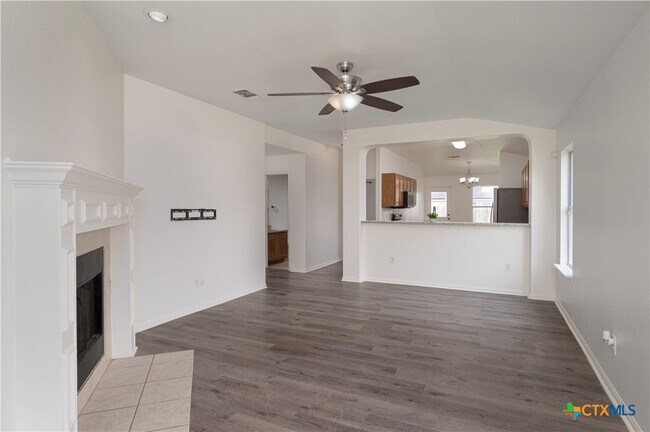 Photo - 603 Constellation Dr