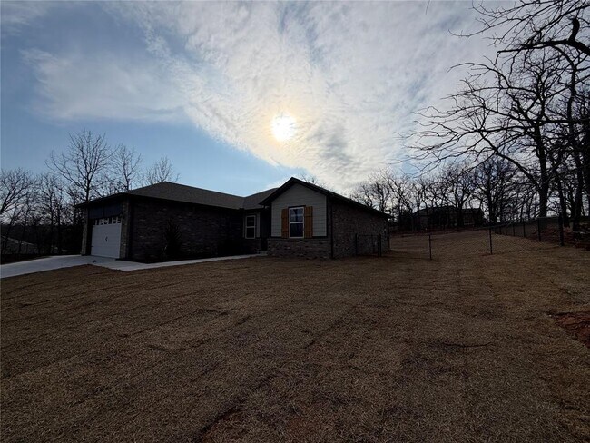 Photo - 16661 Jigsaw Jct