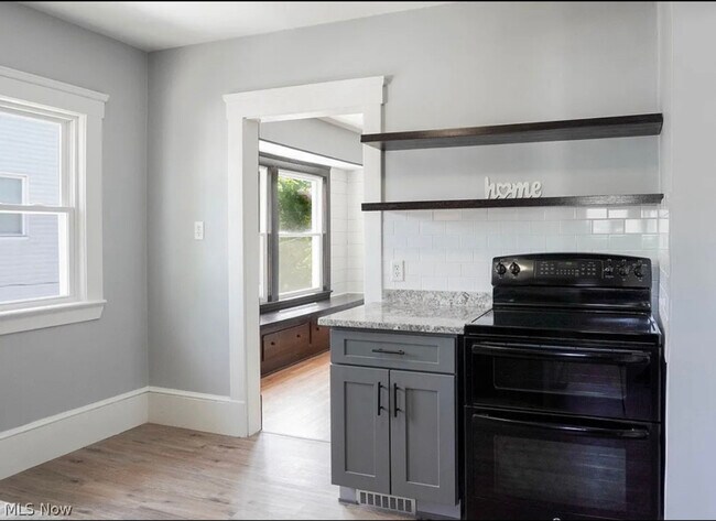 Photo - 4225 W 49th St Unit UPPR