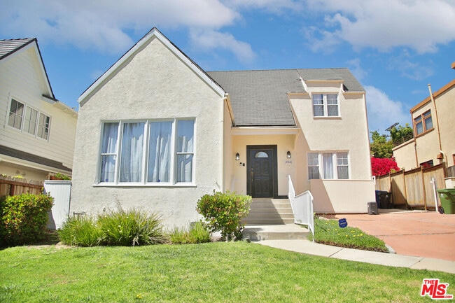 Photo - 2941 Motor Ave